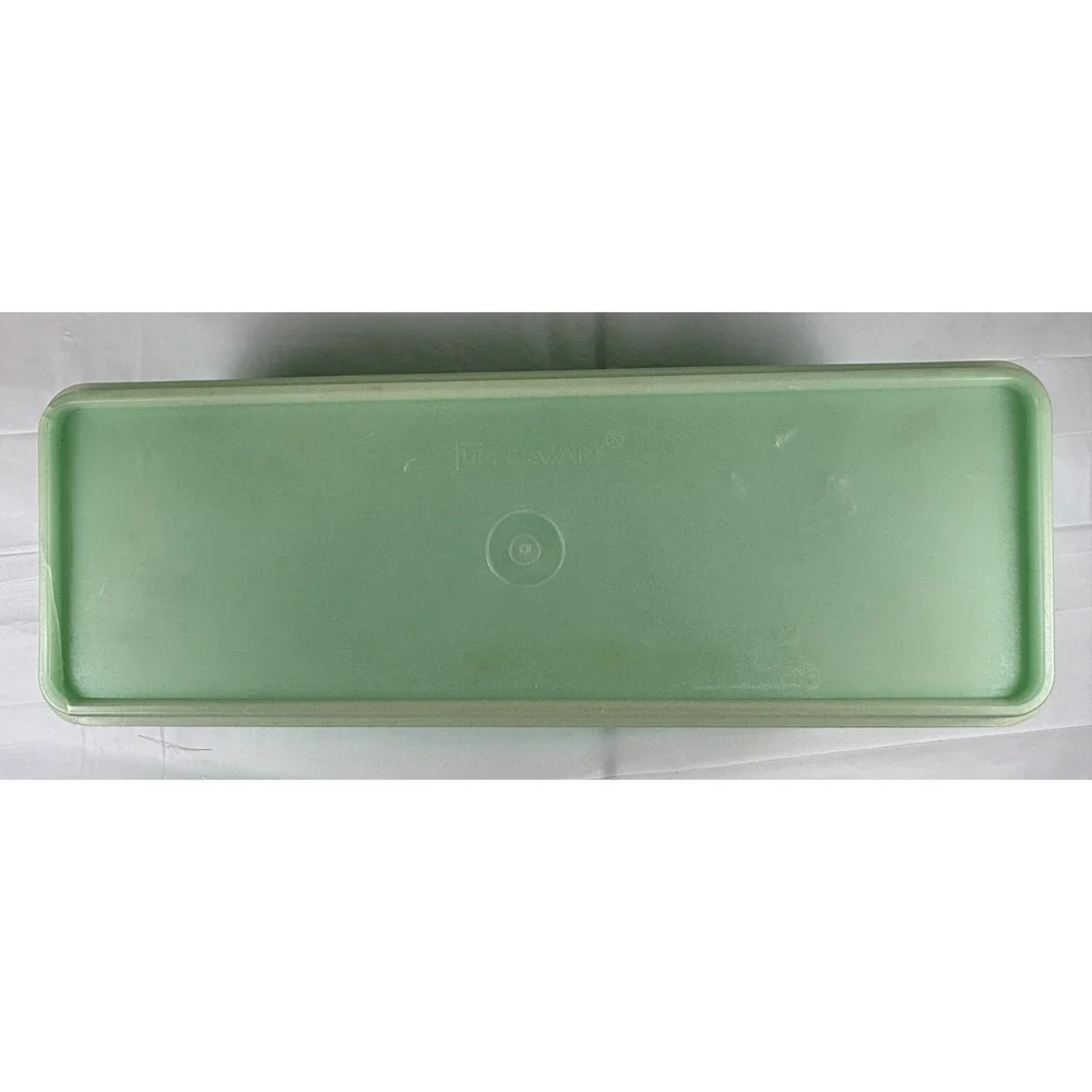 VTG Tupperware 782-4 Jadeite Green Celery Vegetable Keeper with‎ Lid no Tray